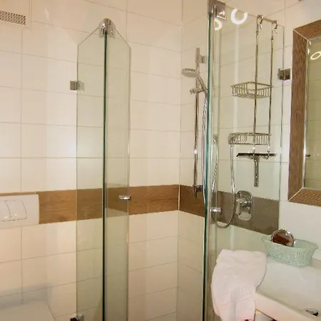 Kochhof Apartament *